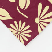 Eleganter Monogramm Name Leaf Daisy Muster Burgund Fleecedecke (Ecke)