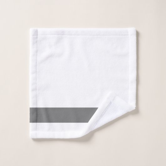 Eleganter Mr. und Mrs. White Gray Monogram Nachnam Badhandtuch Set (Waschlappen)