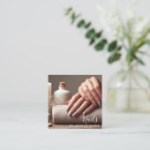 Eleganter Nageltechniker Salon Modern Quadratische Visitenkarte (Stehend Vorderseite)