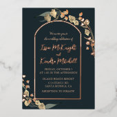 Eleganter Navy Blue Floral Arch Folieneinladung (Vorderseite)