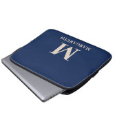 Eleganter Navy Blue Monogram Laptop Sleeve (Vorne Knopf)
