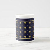 Eleganter Navy Blue und Gold Damask Porzellantasse (Vorderseite)