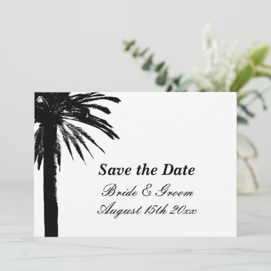 Eleganter Palmenstrand Hochzeit Save the Date Kart (Stehend Vorderseite)