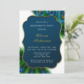 Eleganter Peacock Feathers Gold Junggeselinnen-Abs Einladung (Stehend Vorderseite)