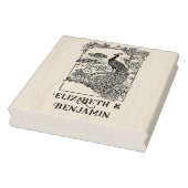 Eleganter Pfau im Gartenpavillon Initiale Gummistempel (Stempel)