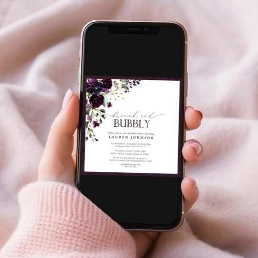 Eleganter Pflaumenbrunch mit Lila Blütendusche Einladung