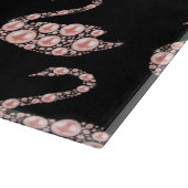 Eleganter Pink Pearl Swan auf schwarzem Hintergrun Schneidebrett (Ecke)