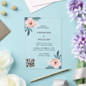 Eleganter Qr Code | Dusty Blue Floral Wedding Acryleinladungen (In Situ (Hochzeit))