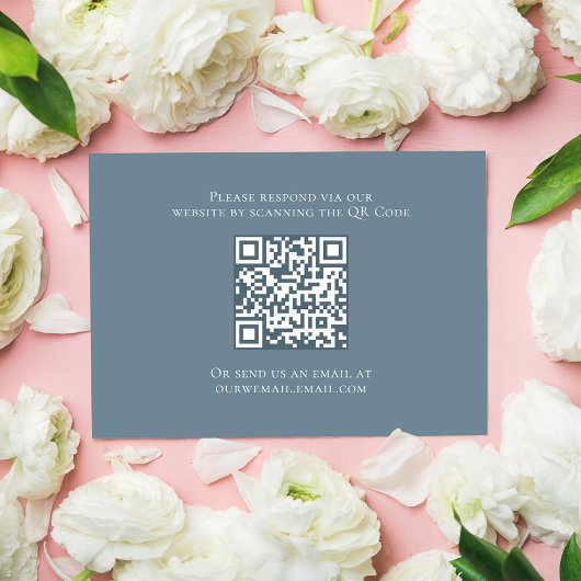 Eleganter QR Code Floral UAWG Online Dusty Blue RSVP Karte
