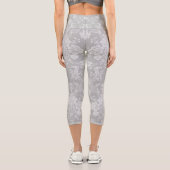 Eleganter Romantischer Chic Floral Damask-Gray Capri Leggings (Rückseite)