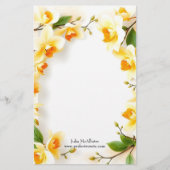 Eleganter romantischer Kranz von zarten gelben Blu Briefpapier (Vorderseite)