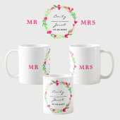 Eleganter rosa Blumenkranz MR MRS. Hochzeitsnamen Kaffeetasse