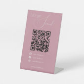 Eleganter rosa QR-Code feminin scanne mich in sozi Sockelschild (Vorderseite)