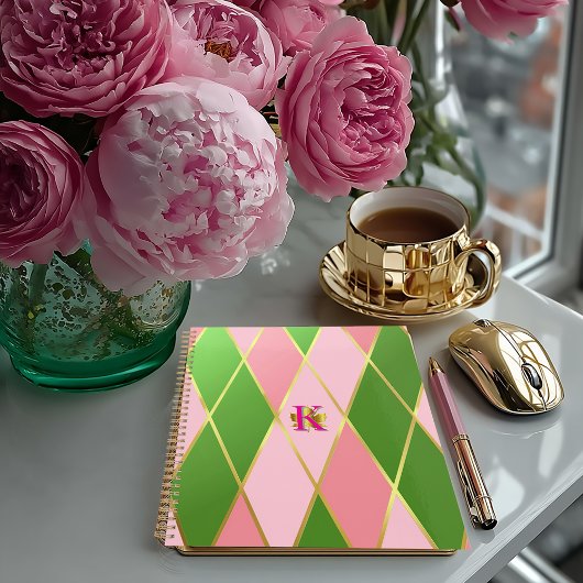 Eleganter rosa und grüner Argyle-Monogramm-Planer Planer