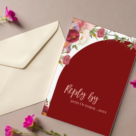 Eleganter Roter Arch Blush Peach Florals Wedding RSVP Karte