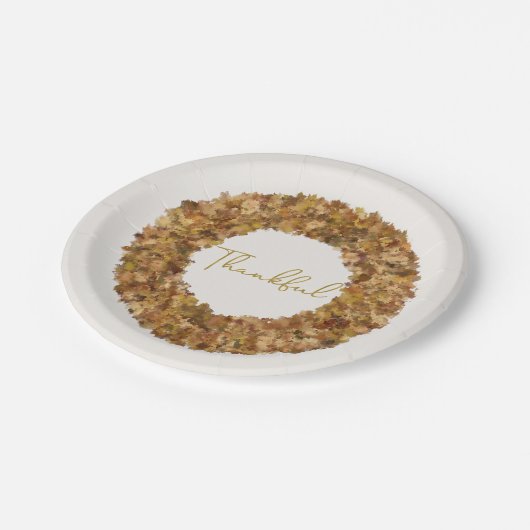 Eleganter Rustikaler Erntedank Herbstreben Pappteller (Schrägansicht)