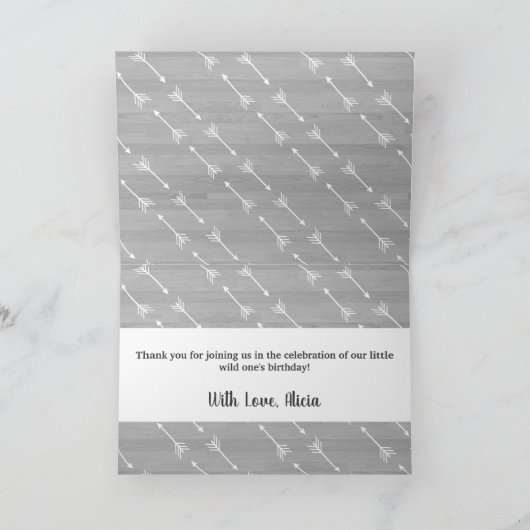 Eleganter Rustikaler Graubär und weiße Pfeile Viel Dankeskarte (Innenseite)