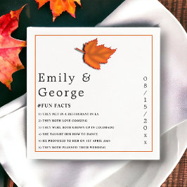 Eleganter rustikaler Herbst hinterlässt schicke Ho Serviette