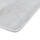 Eleganter, rustikaler Marmorstone Gray Monogram Na Schneidebrett (Ecke)