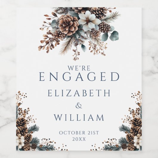 Eleganter Rustikaler Wald Pinecones Engagement Par Weinetikett (Einzelnes Label)