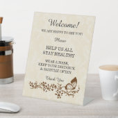 Eleganter Schmetterling und florale Hochzeitschutz Sockelschild (In SItu)