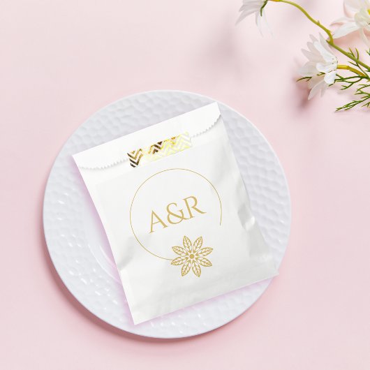 Eleganter Schmuck inspiriert Rahmen & Initialen Ho Geschenktütchen