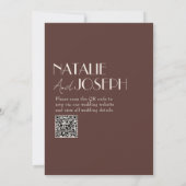 Eleganter Schokoladenbrauner QR-Code Old Money Hoc Einladung (Rückseite)