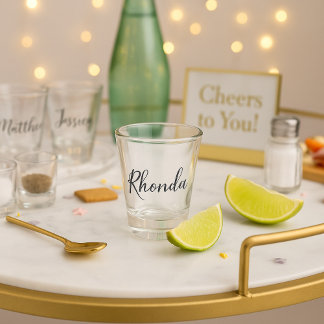 Eleganter Schriftname Schnapsglas