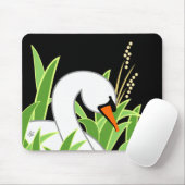 Eleganter Schwan auf schwarzem Hintergrund Mousepad (Mit Mouse)