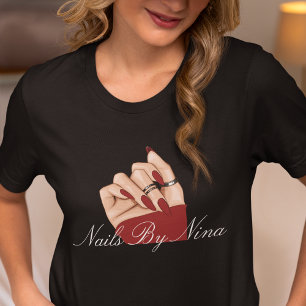 Eleganter Schwarz & Roter Nagelsalon Manicurist Un T-Shirt