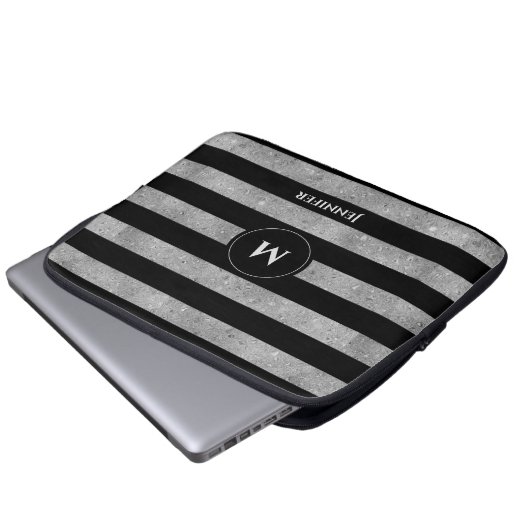 Eleganter Schwarz-Silber-Glitzer Streifen Monogram Laptopschutzhülle (Vorne Knopf)