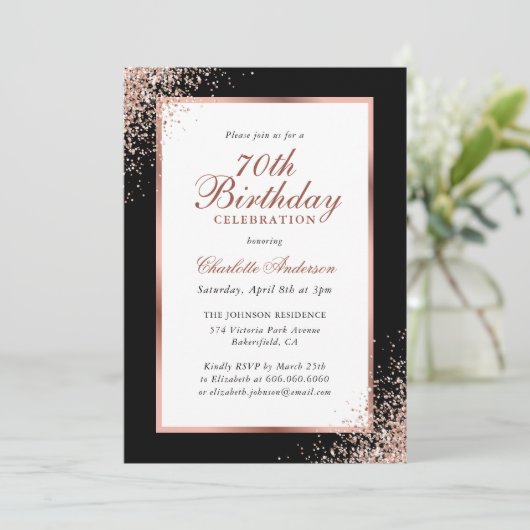 Eleganter Schwarz und Rose Gold Confetti 70. Gebur Einladung (Stehend Vorderseite)