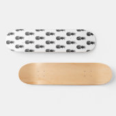 Eleganter Schwarz-Weiß-Ananas Skateboard (Horizontal)