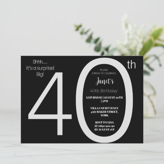 Eleganter Schwarz & Weiß Überraschung zum Geburtst Einladung (Stehend Vorderseite)