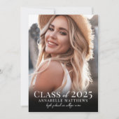 Eleganter Schwarz-weißer Abschluss mit einfachem F Einladung (Vorderseite)