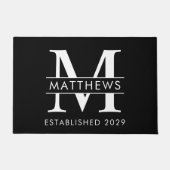 Eleganter Schwarz-weißer Name des Monogramms Doorm Fußmatte (Vorderseite)