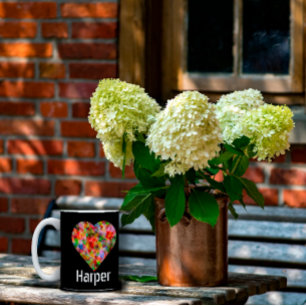 Eleganter schwarzer Herz-Kaffeebecher mit zwei Tön Zweifarbige Tasse