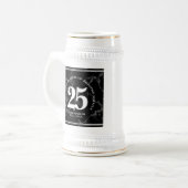 Eleganter schwarzer Marmor 25 Jahre Arbeit Jubiläu Bierglas (Vorderseite Links)