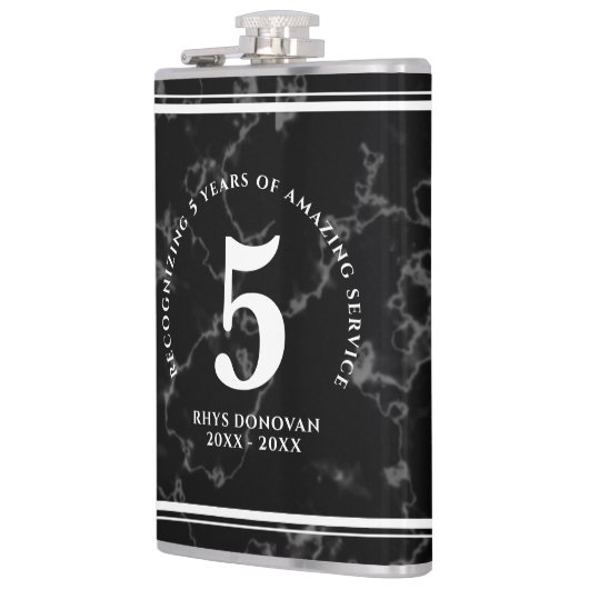 Eleganter schwarzer Marmor 5 Jahre Arbeit Jubiläum Flachmann (Links)