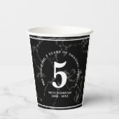 Eleganter schwarzer Marmor 5 Jahre Arbeit Jubiläum Pappbecher (Rückseite)
