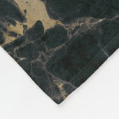Eleganter schwarzer Marmor: Texturierter Hintergru Fleecedecke (Ecke)