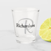 Eleganter schwarzer Silver Gray Monogram Name Schnapsglas (Vorderseite)