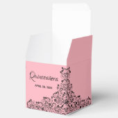 Eleganter Schwarzer Swirl und Blume auf Pink Quinc Geschenkschachtel (Geöffnet)