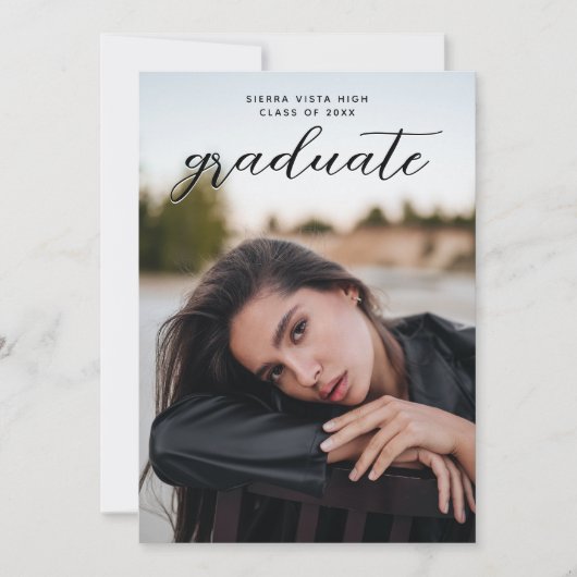 Eleganter Script Black Two Foto Abschluss Einladung (Vorderseite)