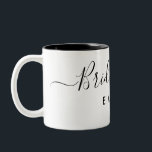 Eleganter Script Bridesmaid Personalisierter Name Zweifarbige Tasse<br><div class="desc">Elegante Script Bridesmaid Tasse. Verfügt über trendige und stilvolle Skript-Schriftart,  personalisieren Sie mit dem Namen der Brautjungfrau.</div>
