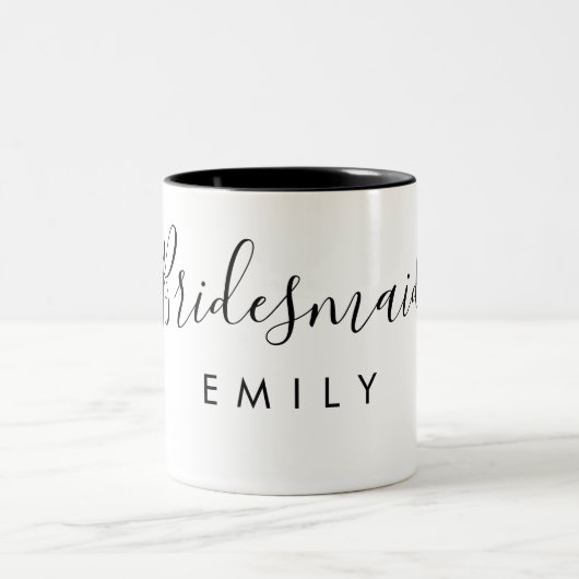 Eleganter Script Bridesmaid Personalisierter Name Zweifarbige Tasse (Mittel)