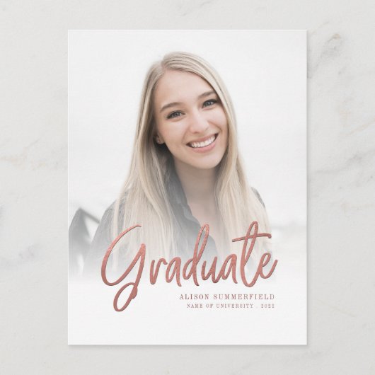 Eleganter Script-Foto Abschluss 2025 Ankündigungspostkarte (Vorderseite)