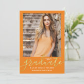Eleganter Script Orange Gold 2-Foto Abschluss Ankündigung (Stehend Vorderseite)