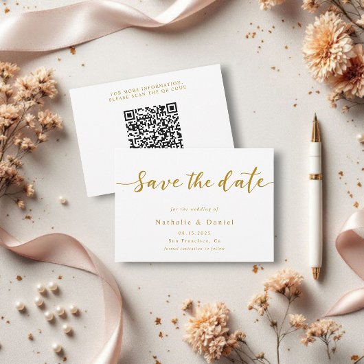 Eleganter Script White and Gold QR Code Hochzeit Save The Date