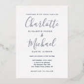 Eleganter Signature Script Wedding Silver Folieneinladung (Vorderseite)
